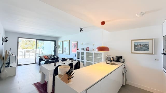 2 soverom Leilighet til salgs i La Duquesa / Puerto de la Duquesa, Manilva med svømmebasseng garasje - € 399 000 (Ref: 9788218)