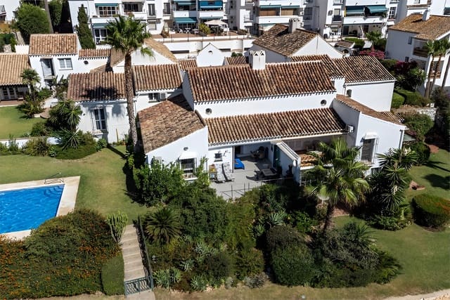 2 slaapkamer Huis te koop in Mijas Costa, Mijas met zwembad - € 395.000 (Ref: 9788220)