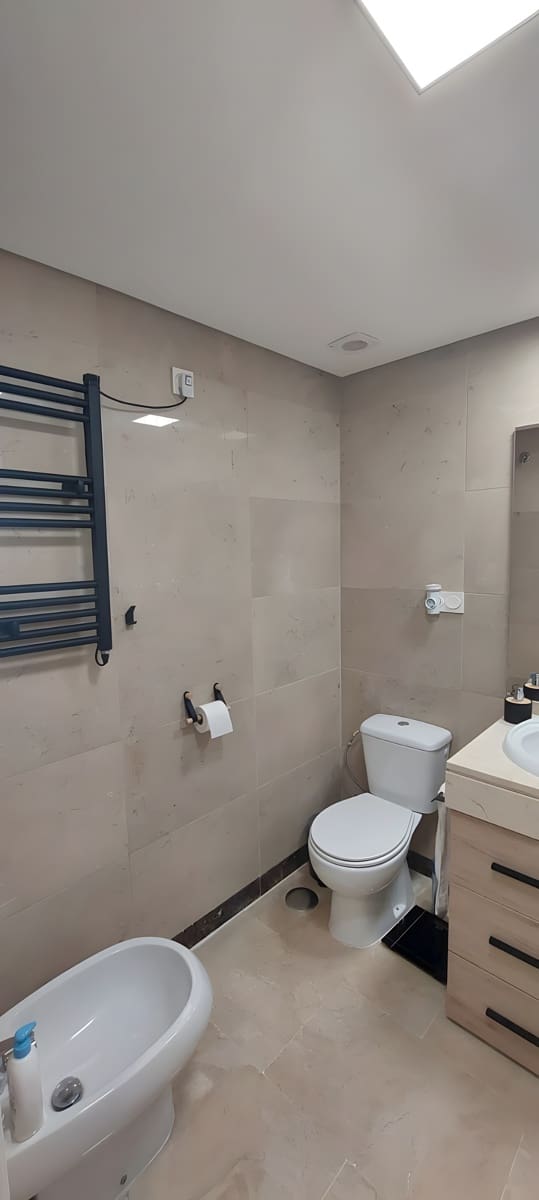 2 quarto Apartamento para venda em La Duquesa / Puerto de la Duquesa com piscina garagem - 320 000 € (Ref: 9790812)