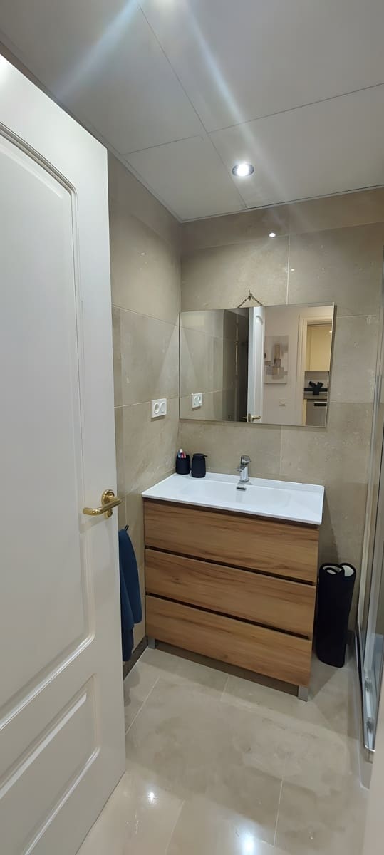 2 quarto Apartamento para venda em La Duquesa / Puerto de la Duquesa com piscina garagem - 320 000 € (Ref: 9790812)