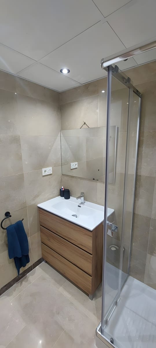 2 quarto Apartamento para venda em La Duquesa / Puerto de la Duquesa com piscina garagem - 320 000 € (Ref: 9790812)