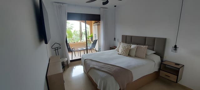 2 quarto Apartamento para venda em La Duquesa / Puerto de la Duquesa, Manilva com piscina garagem - 320 000 € (Ref: 9790812)