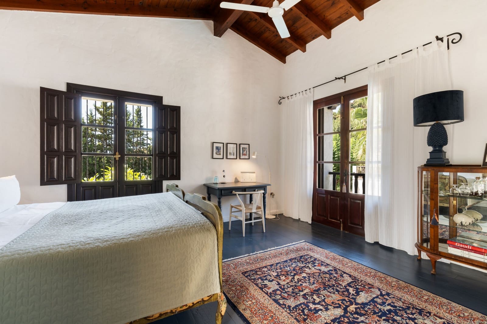 8 makuuhuone Maalaistalo myytävänä paikassa Estepona mukana uima-altaan 
autotalli - 2 700 000 € (Ref: 9794320)