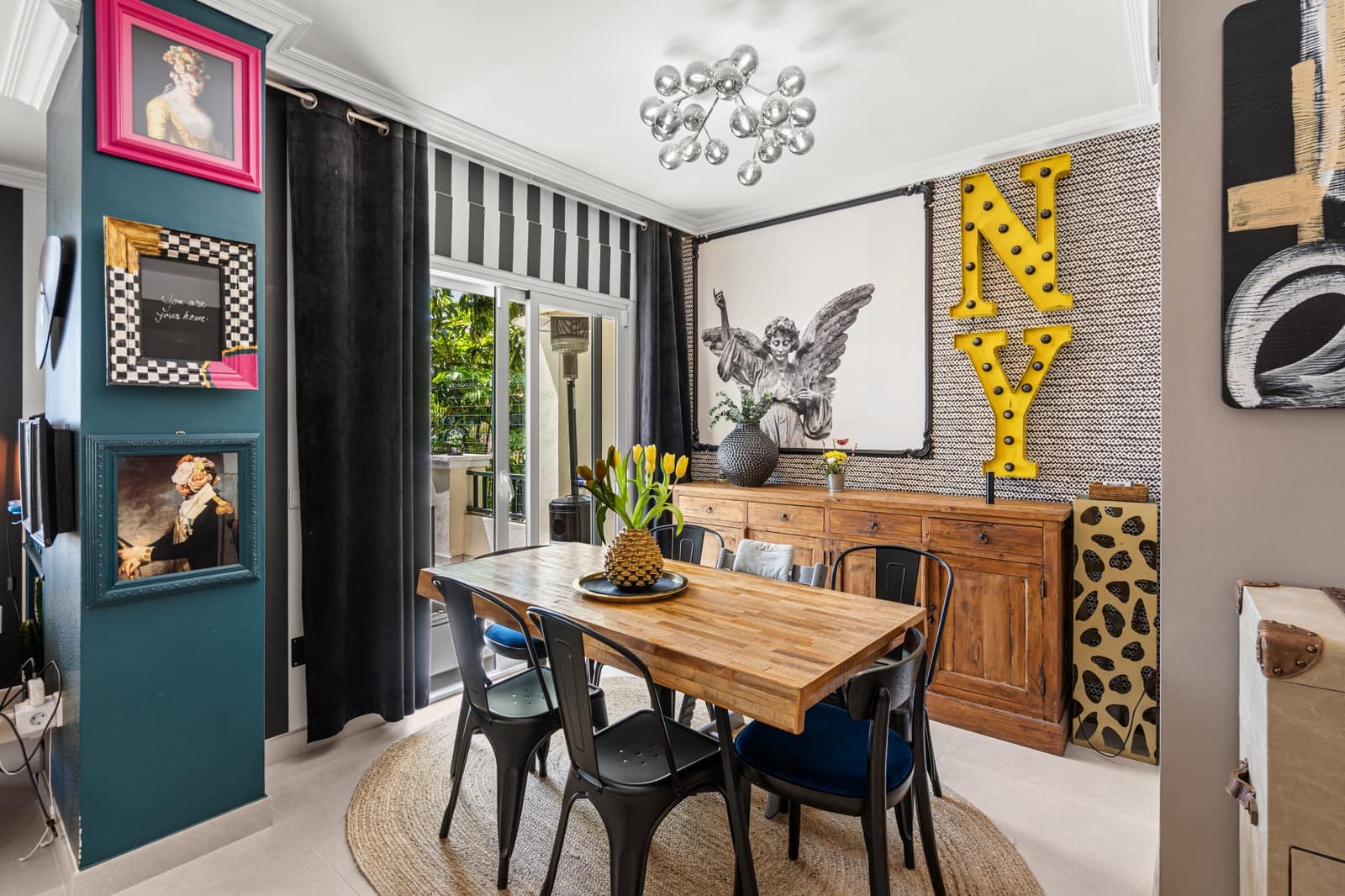 4 soverom Hus til salgs i Nueva Andalucia med svømmebasseng garasje - € 1 350 000 (Ref: 9796537)