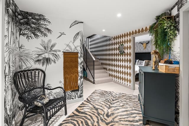 4 soverom Hus til salgs i Nueva Andalucia, Marbella med svømmebasseng garasje - € 1 350 000 (Ref: 9796537)