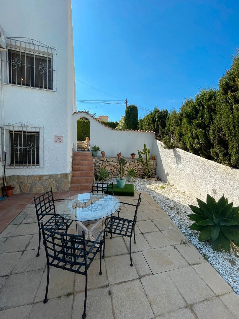 5 soverom Villa til salgs i Calpe / Calp med svømmebasseng garasje - € 700 000 (Ref: 9125590)
