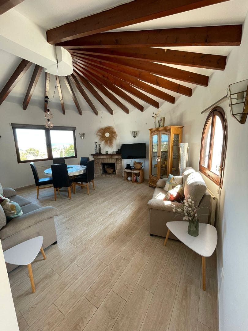 5 soverom Villa til salgs i Calpe / Calp med svømmebasseng garasje - € 700 000 (Ref: 9125590)