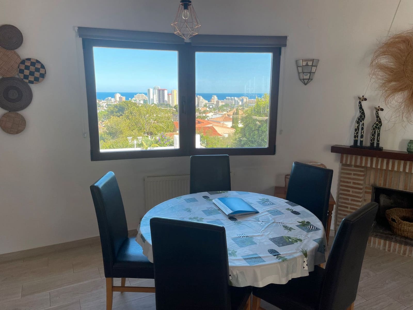 5 soverom Villa til salgs i Calpe / Calp med svømmebasseng garasje - € 700 000 (Ref: 9125590)