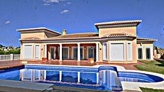 5 bedroom Villa for sale in Moraira with pool garage - € 1,480,000 (Ref: 9125596)