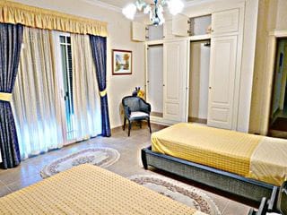 5 bedroom Villa for sale in Moraira with pool garage - € 1,480,000 (Ref: 9125596)