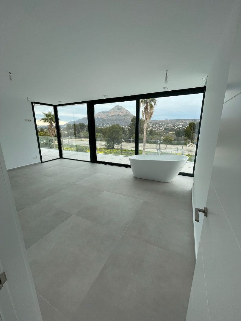 4 soveværelse Villa til salg i Javea / Xabia med swimmingpool garage - € 1.500.000 (Ref: 9125597)