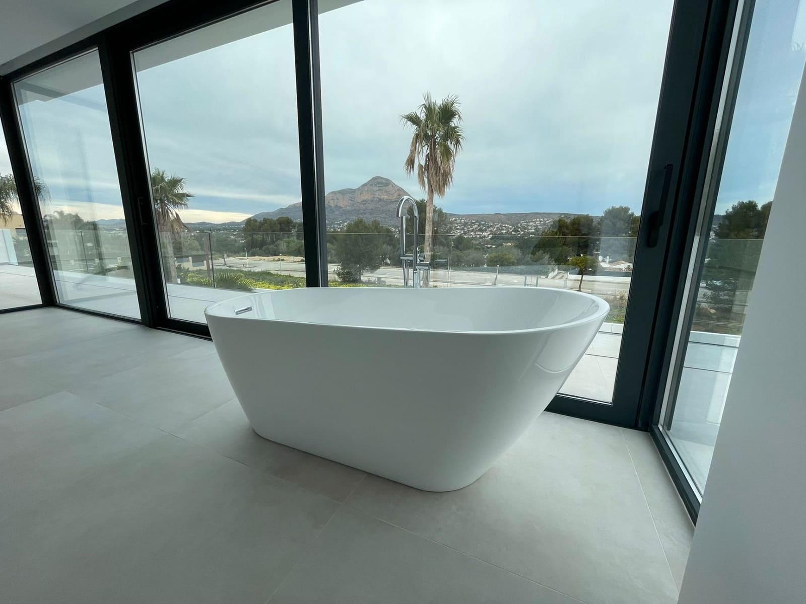 4 soveværelse Villa til salg i Javea / Xabia med swimmingpool garage - € 1.500.000 (Ref: 9125597)