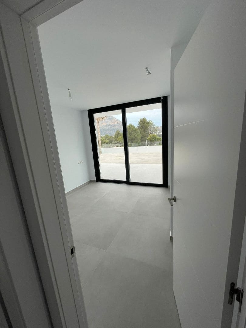 4 soveværelse Villa til salg i Javea / Xabia med swimmingpool garage - € 1.500.000 (Ref: 9125597)