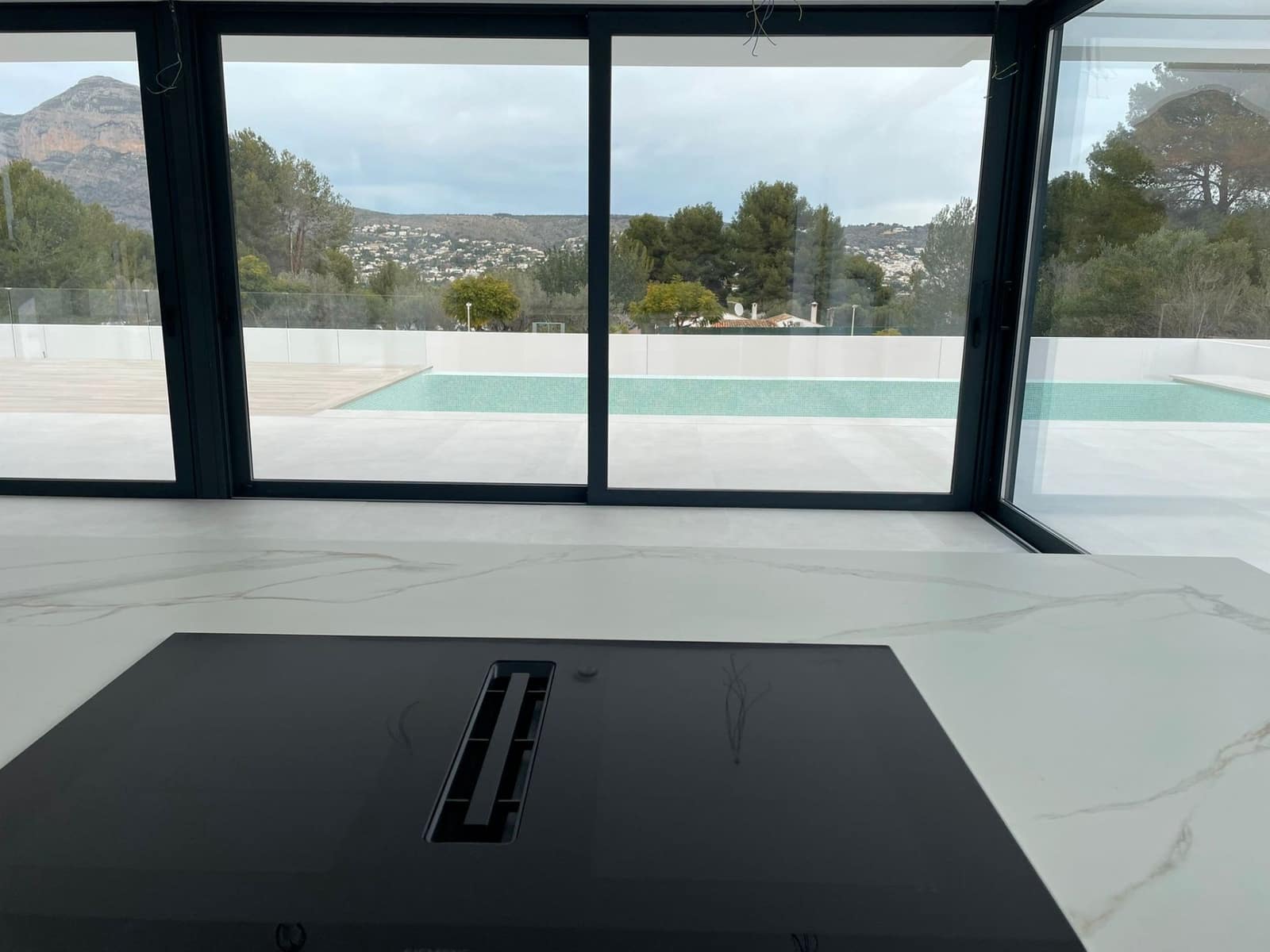 4 soveværelse Villa til salg i Javea / Xabia med swimmingpool garage - € 1.500.000 (Ref: 9125597)