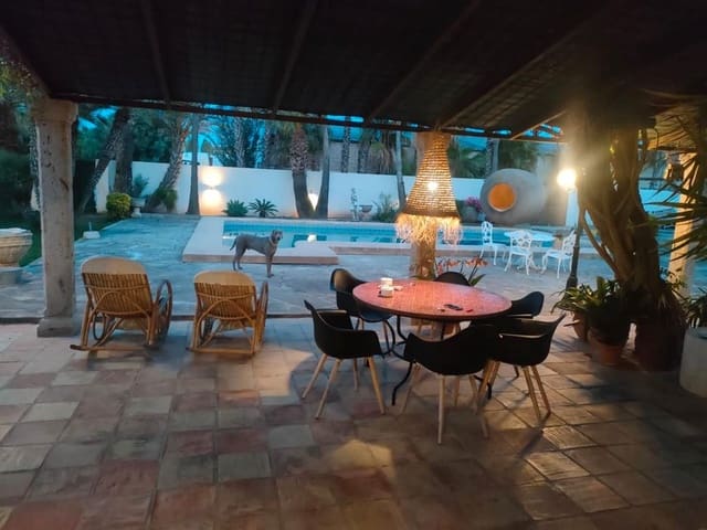 5 makuuhuone Huvila vuokrattavana paikassa Teulada Pueblo, Teulada-Moraira mukana uima-altaan 
autotalli - 3 000 € (Ref: 9127145)