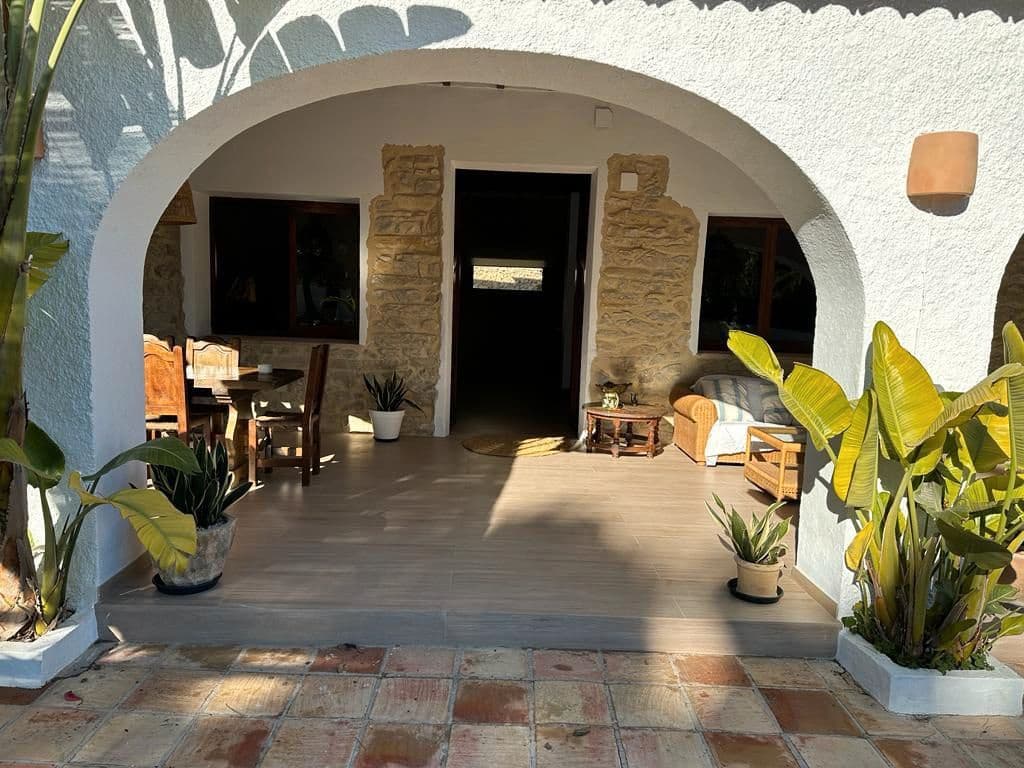 5 soverom Villa til leie i Teulada med svømmebasseng garasje - € 3 000 (Ref: 9127145)