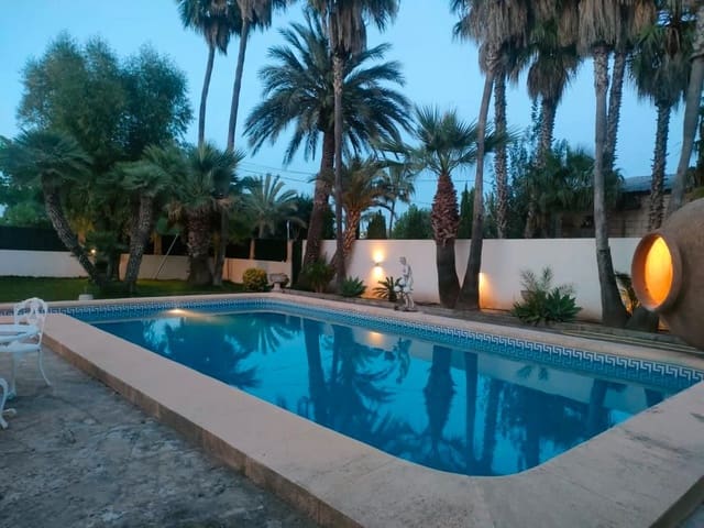 5 makuuhuone Huvila vuokrattavana paikassa Teulada Pueblo, Teulada-Moraira mukana uima-altaan 
autotalli - 3 000 € (Ref: 9127145)