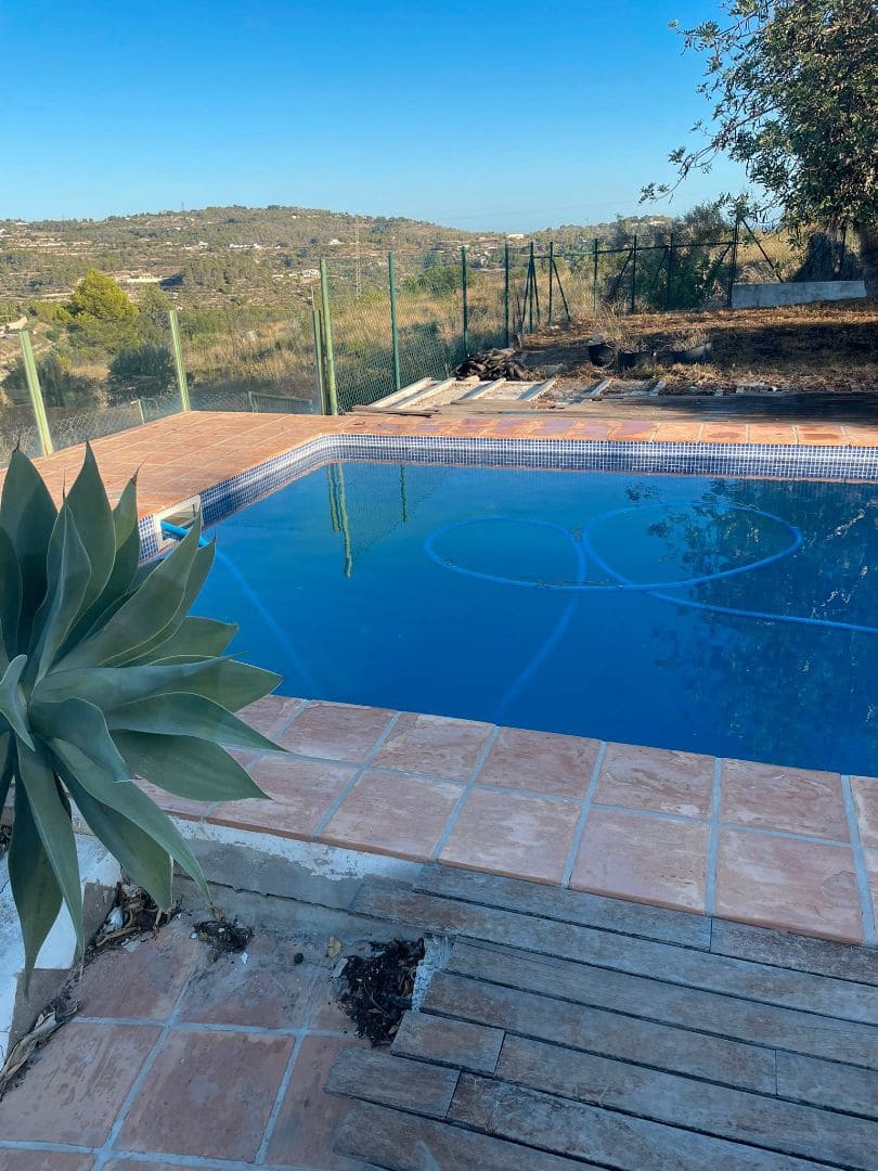 3 makuuhuone Huvila myytävänä paikassa Benissa mukana uima-altaan 
autotalli - 525 000 € (Ref: 9249380)