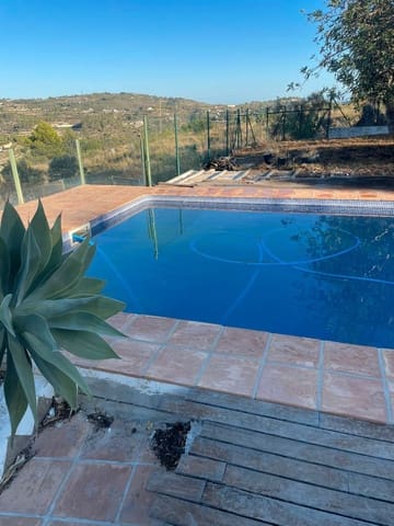 3 makuuhuone Huvila myytävänä paikassa Benissa mukana uima-altaan 
autotalli - 525 000 € (Ref: 9249380)