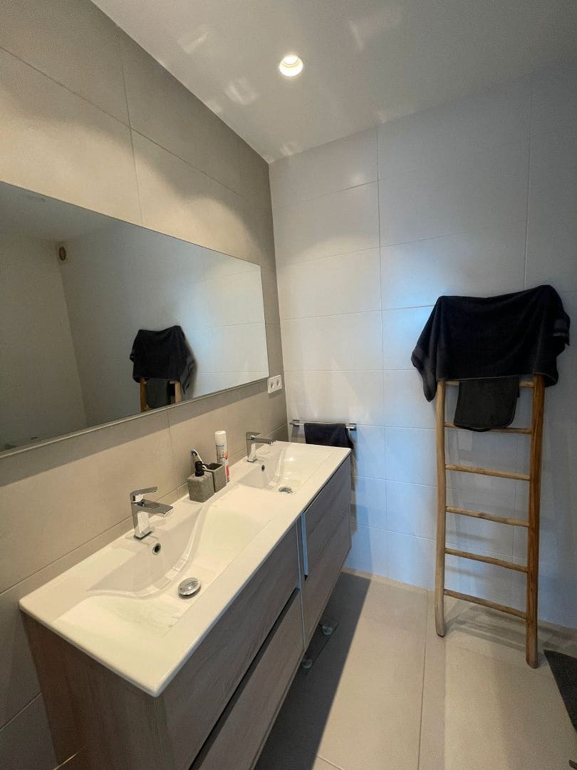 3 makuuhuone Omakotitalo vuokrattavana paikassa Moraira mukana 
autotalli - 1 600 € (Ref: 9296145)