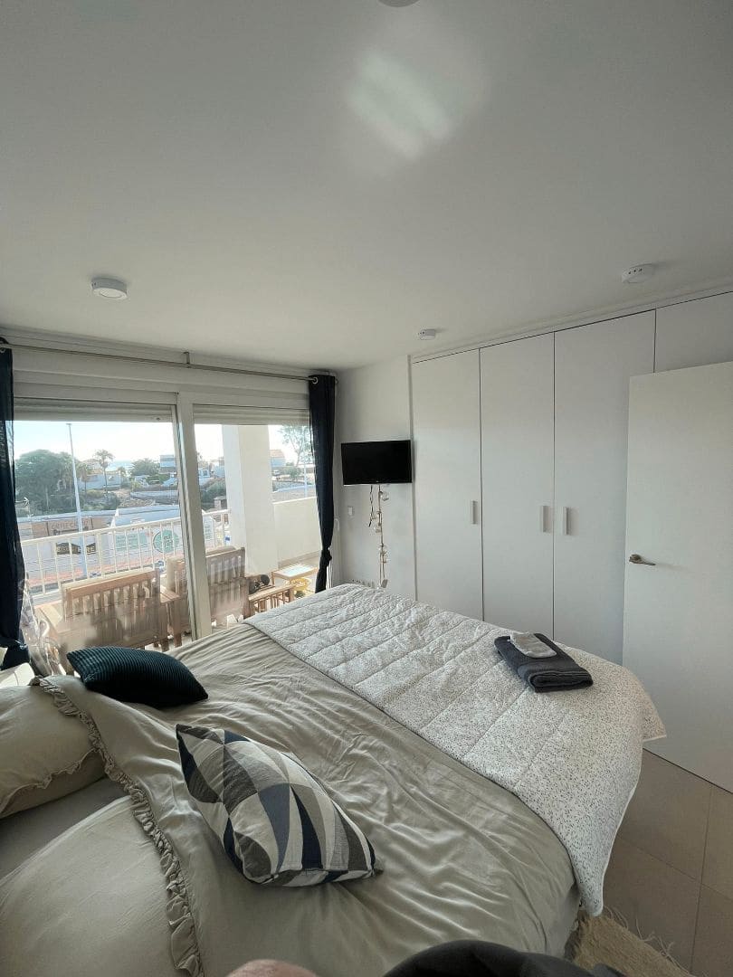 3 makuuhuone Omakotitalo vuokrattavana paikassa Moraira mukana 
autotalli - 1 600 € (Ref: 9296145)