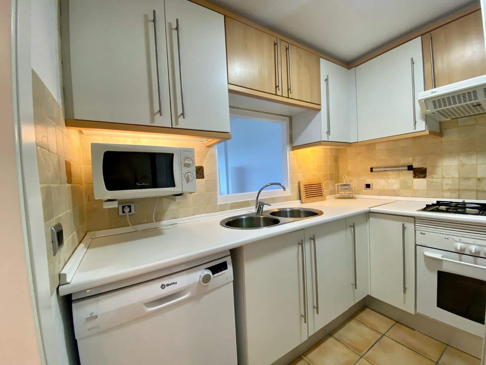 3 bedroom Apartment for sale in Altea - € 485,000 (Ref: 9838712)