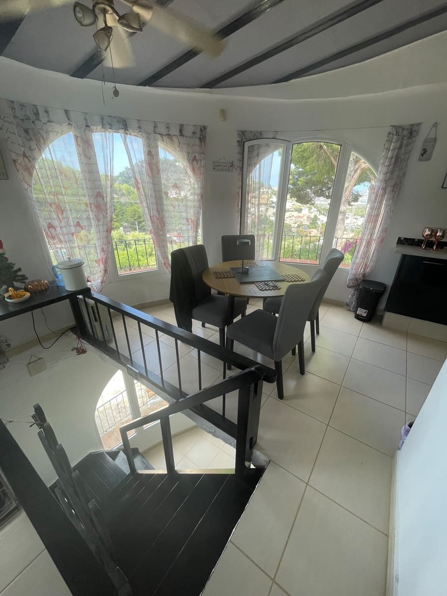 5 soverom Villa til salgs i Benissa med garasje - € 565 000 (Ref: 9974429)
