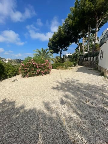 5 soverom Villa til salgs i Benissa med garasje - € 565 000 (Ref: 9974429)