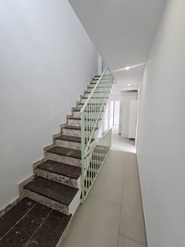 5 sypialnia Dom do wynajęcia w Benissa - 1 700 € (Ref: 9995376)
