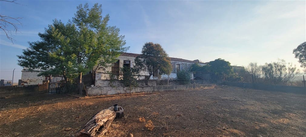 4 soveværelse Finca/Landehus til salg i Trujillo - € 220.000 (Ref: 8594347)