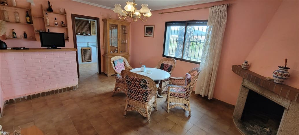 2 soveværelse Finca/Landehus til salg i Trujillo - € 149.000 (Ref: 8594396)