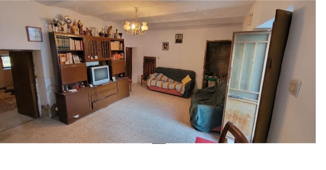 2 soveværelse Byhus til salg i Madronera - € 26.000 (Ref: 8594479)