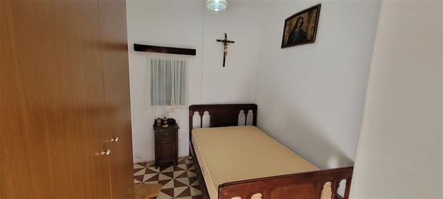 2 bedroom Townhouse for sale in Madroñera - € 39,000 (Ref: 8595583)