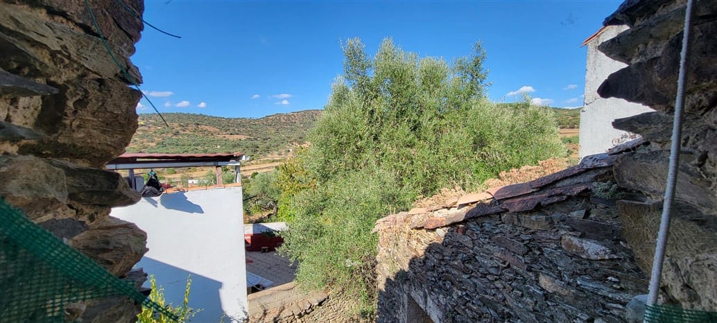 5 chambre Maison de Ville à vendre à Madronera - 39 000 € (Ref: 8596298)