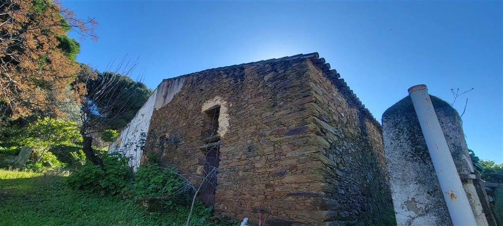 3 soverom Finca/Herregård til salgs i Trujillo med svømmebasseng - € 115 000 (Ref: 8791737)