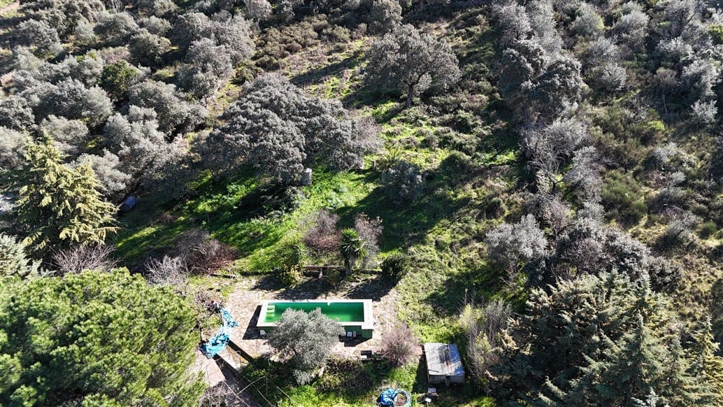 3 soverom Finca/Herregård til salgs i Trujillo med svømmebasseng - € 115 000 (Ref: 8791737)