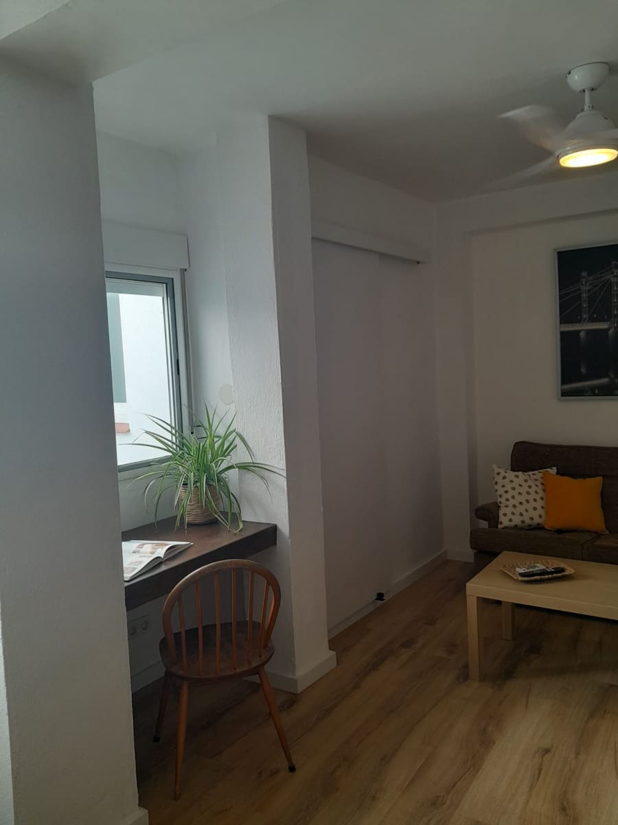 1 Zimmer Apartment zu vermieten in Lucena - 450 € (Ref: 8859773)