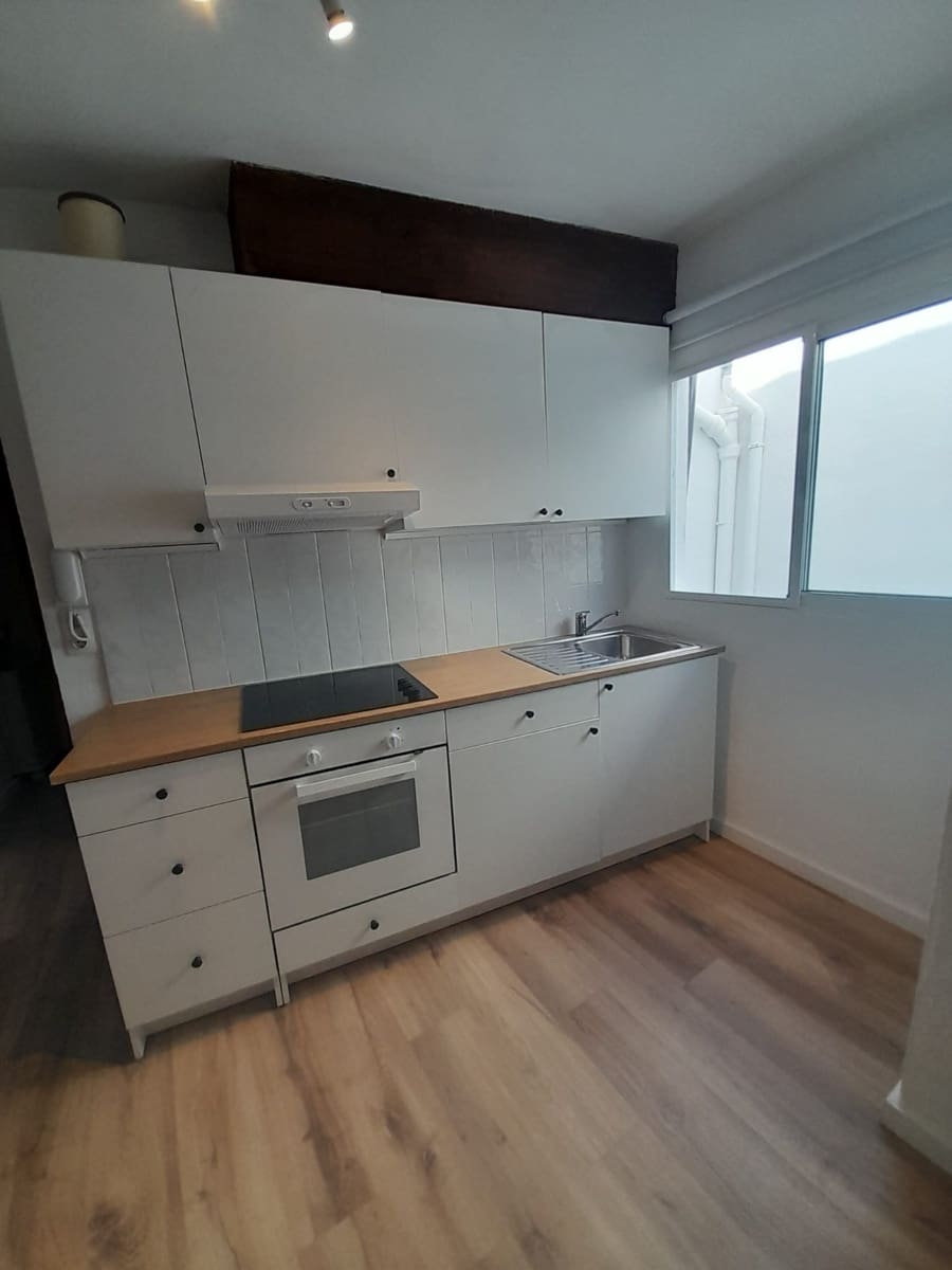 1 Zimmer Apartment zu vermieten in Lucena - 450 € (Ref: 8859773)