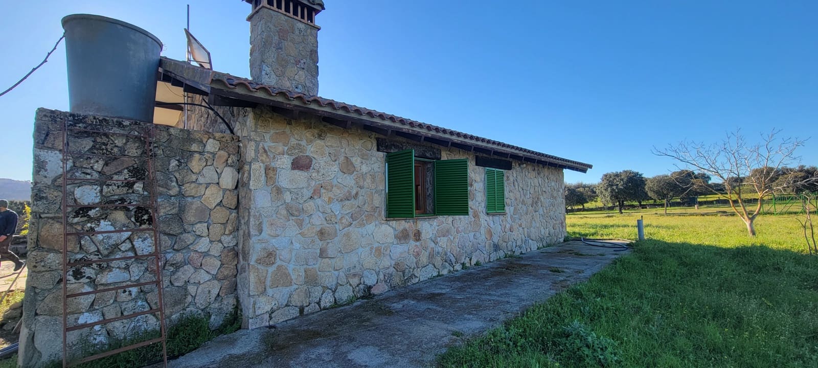 1 soveværelse Finca/Landehus til salg i Trujillo med swimmingpool - € 129.000 (Ref: 8948290)