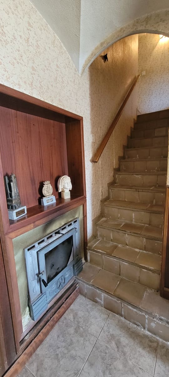 8 soverom Hus til salgs i Trujillo - € 296 000 (Ref: 8987950)