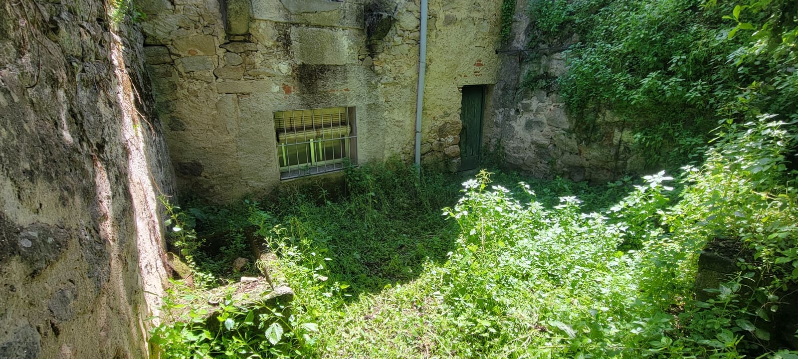 8 soverom Hus til salgs i Trujillo - € 296 000 (Ref: 8987950)