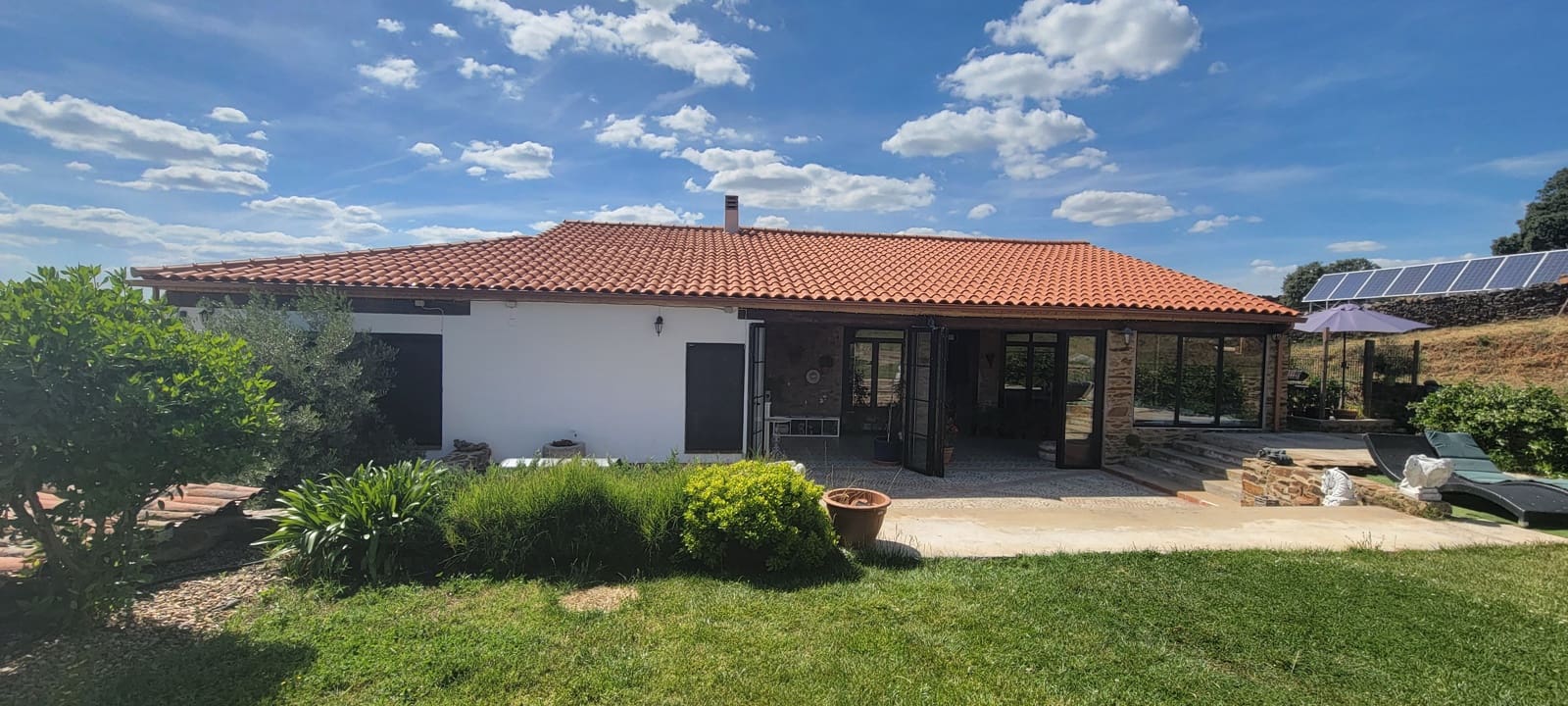 3 bedroom Finca/Country House for sale in Trujillo with garage - € 779,000 (Ref: 9007722)
