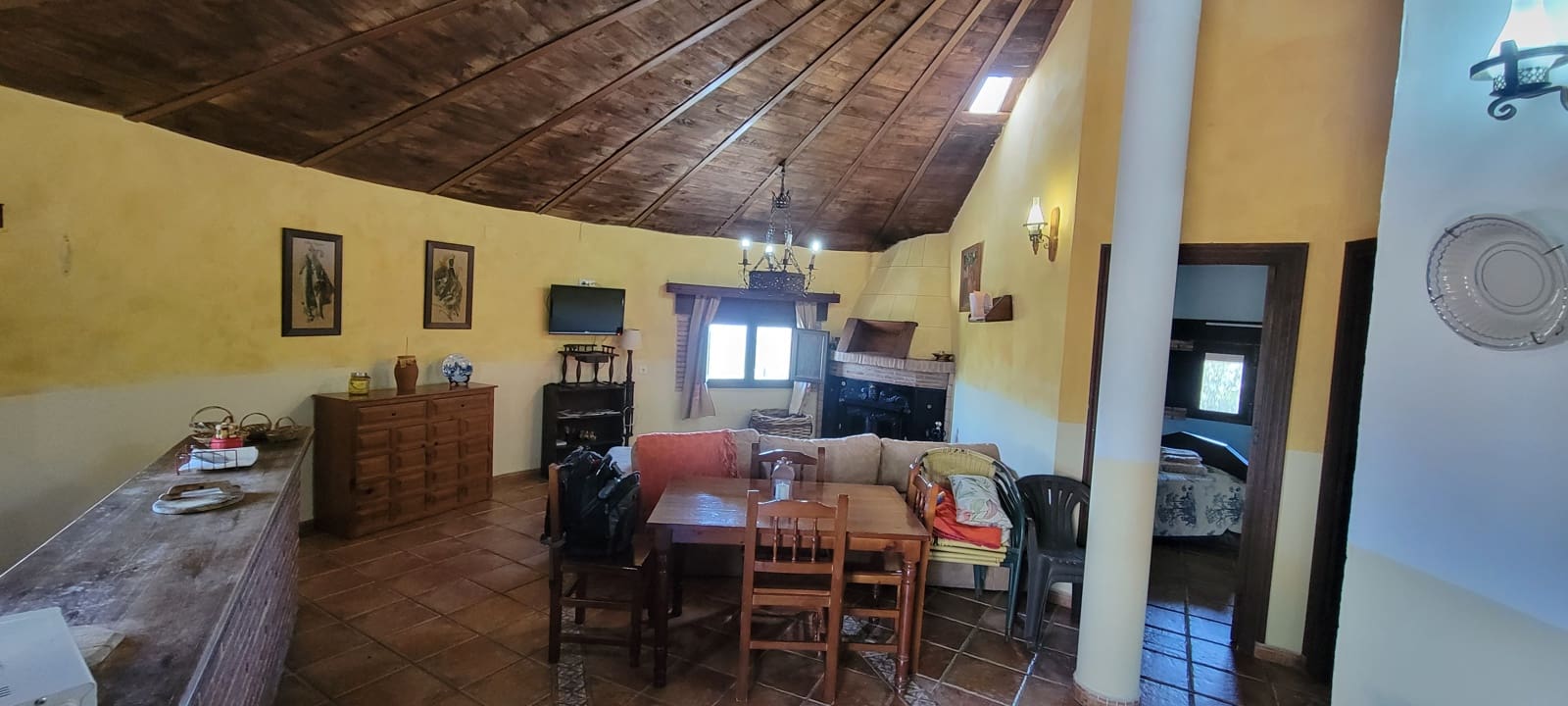 2 bedroom Finca/Country House for sale in Trujillo with garage - € 375,000 (Ref: 9126292)