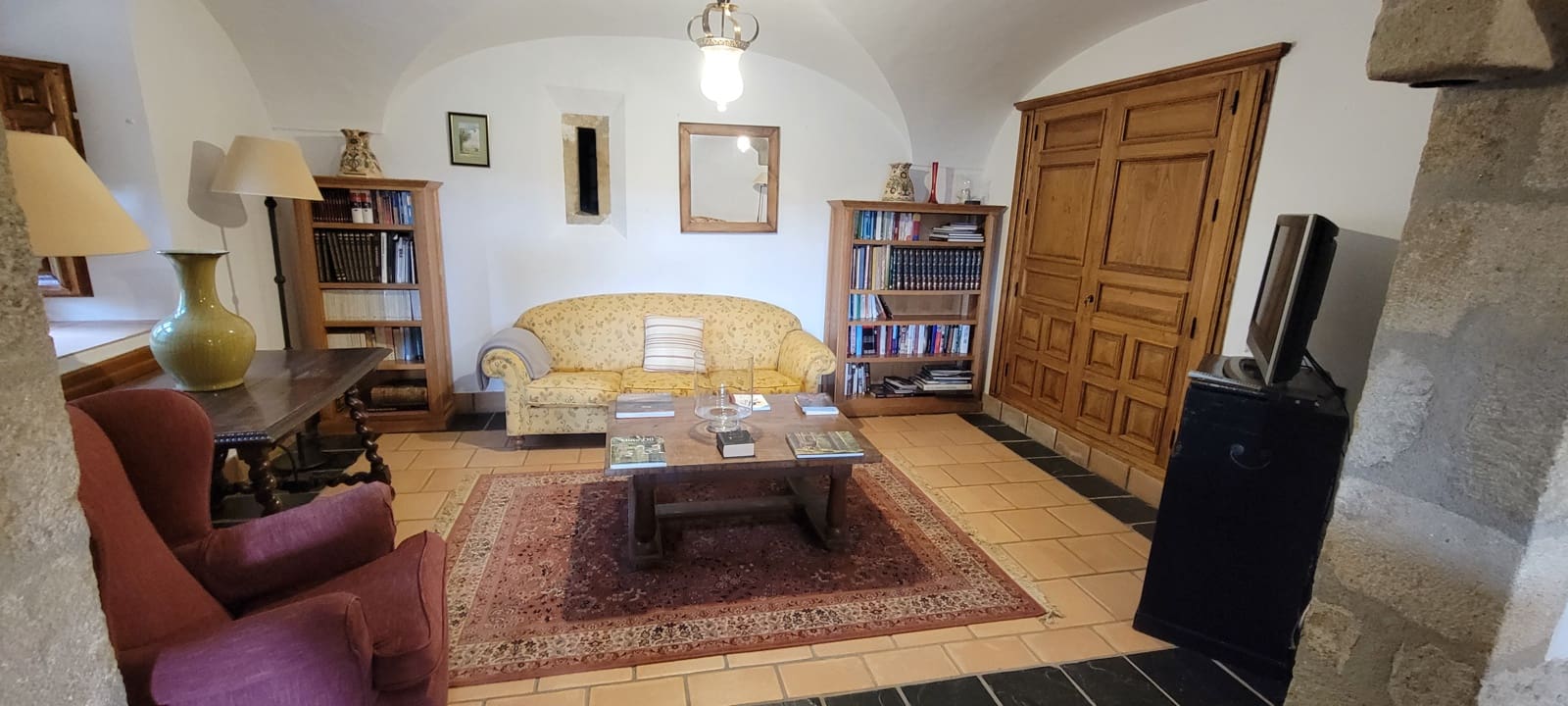 6 bedroom Finca/Country House for holiday rental in Madronera with pool garage - € 1,740 (Ref: 9126418)