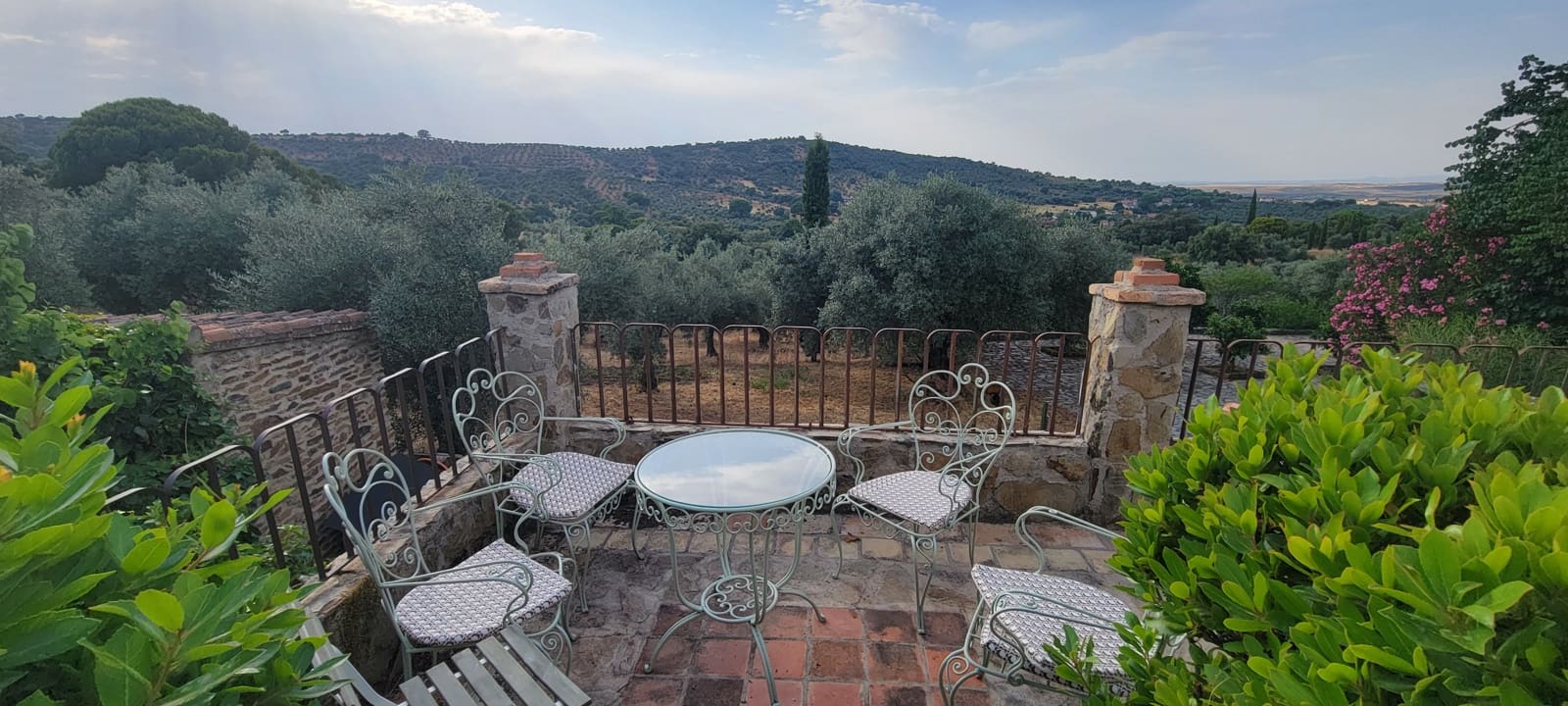 6 bedroom Finca/Country House for holiday rental in Madronera with pool garage - € 1,740 (Ref: 9126418)