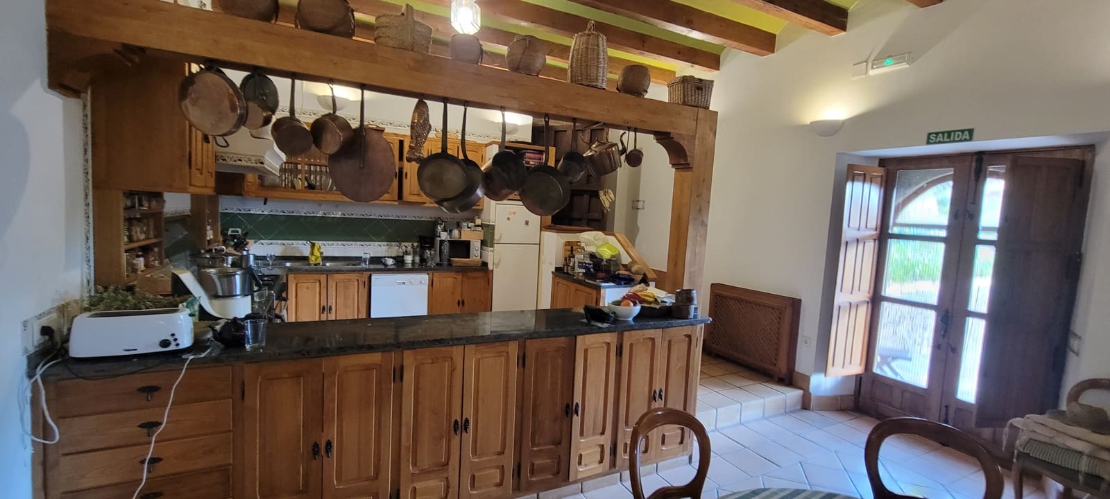 6 bedroom Finca/Country House for holiday rental in Madronera with pool garage - € 1,740 (Ref: 9126418)