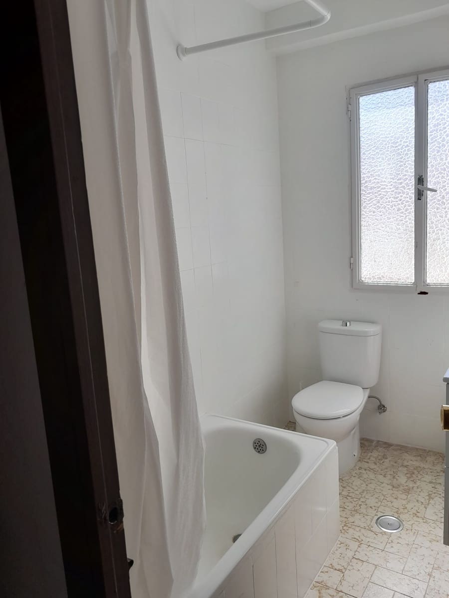 2 bedroom Apartment for rent in Lucena - € 550 (Ref: 9135890)