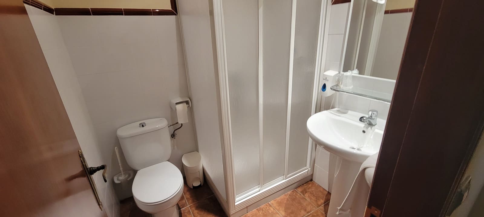 14 soverom Bedrift til salgs i Guadalupe med svømmebasseng garasje - € 750 000 (Ref: 9143729)