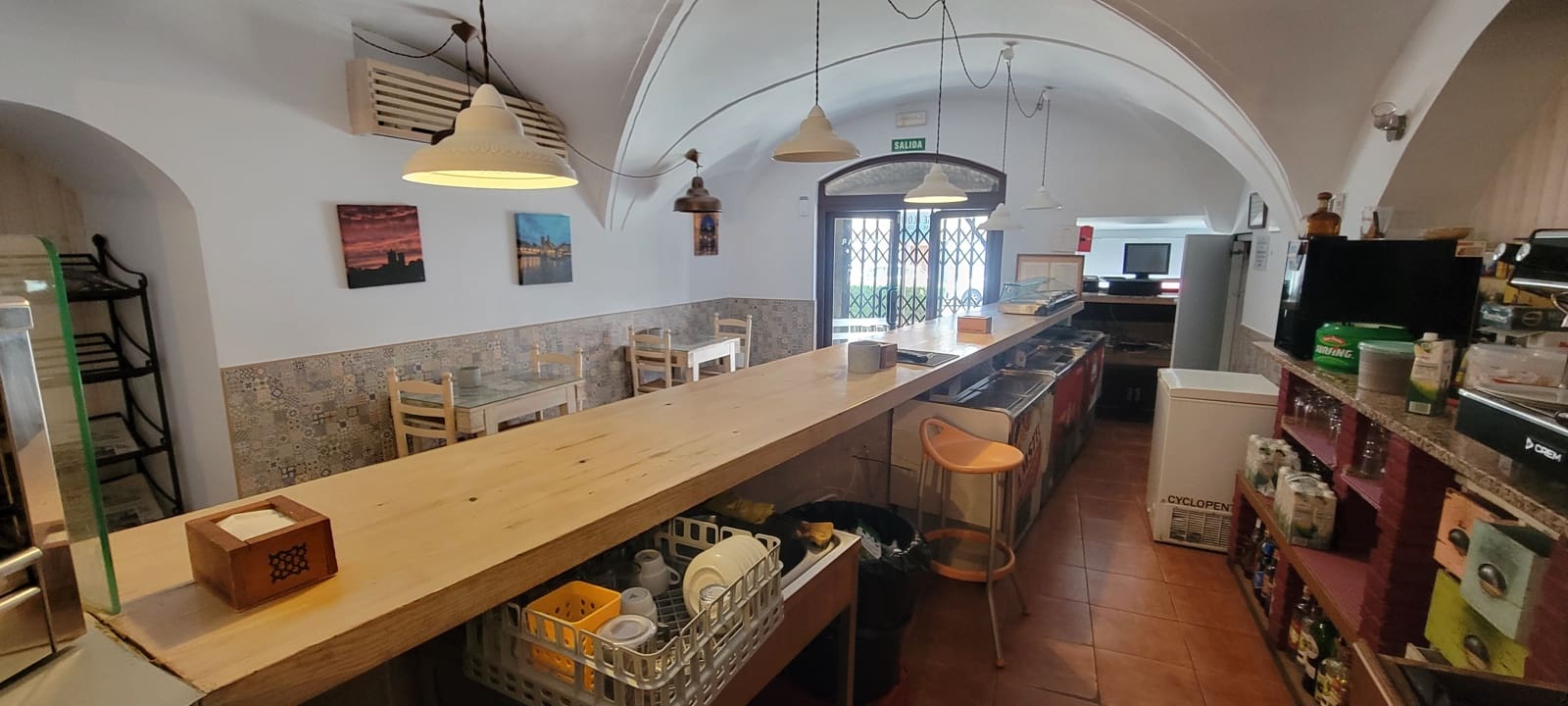 16 bedroom Business for sale in Trujillo - € 990,000 (Ref: 9143756)