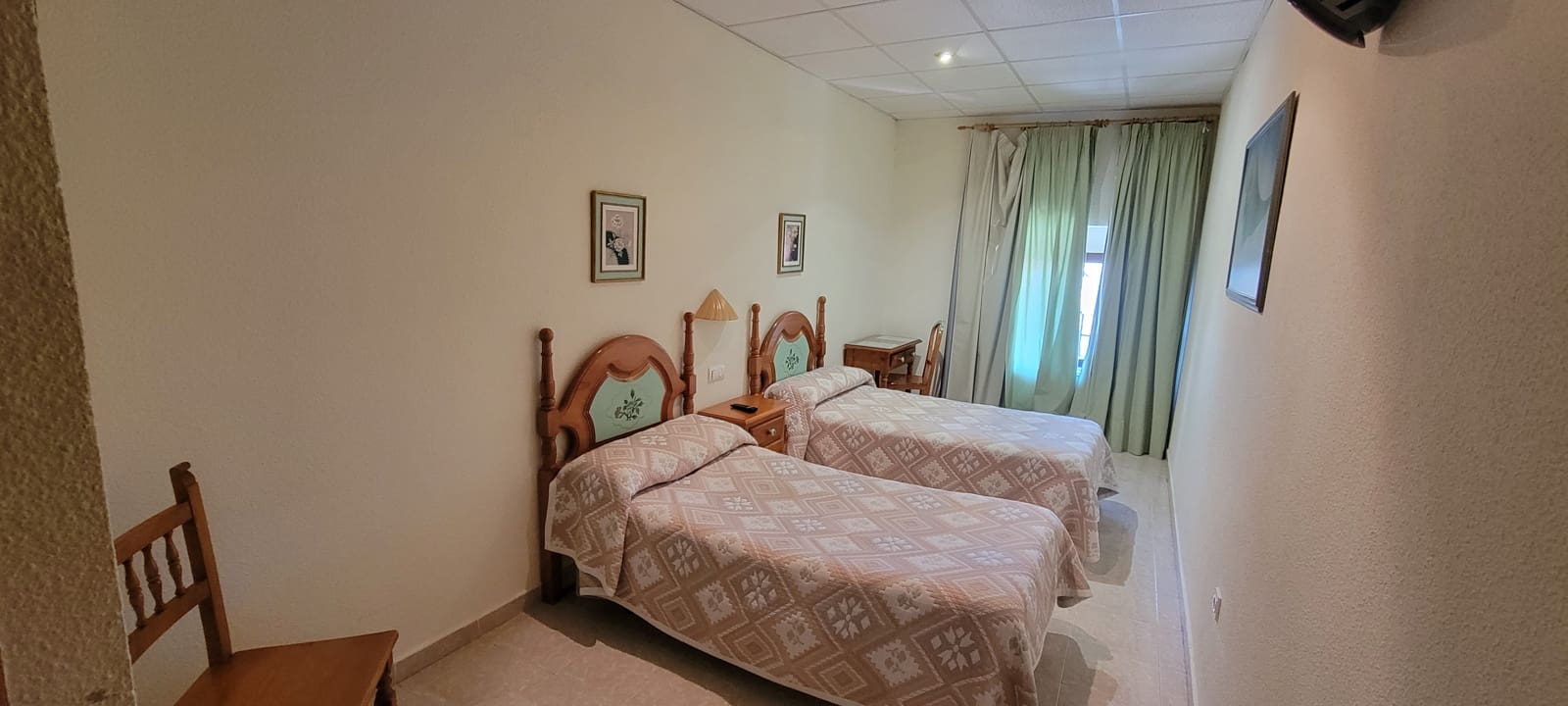 16 bedroom Business for sale in Trujillo - € 990,000 (Ref: 9143756)